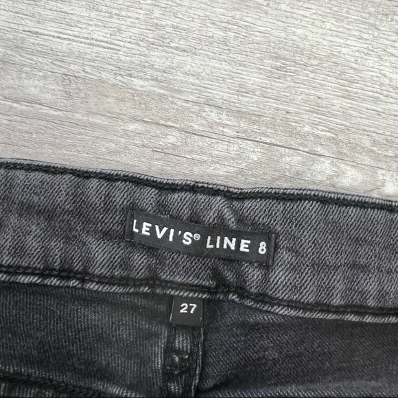 Levi’s Line 8 Women's Size 27 Black Skinny Jeans - Picture 2 of 9